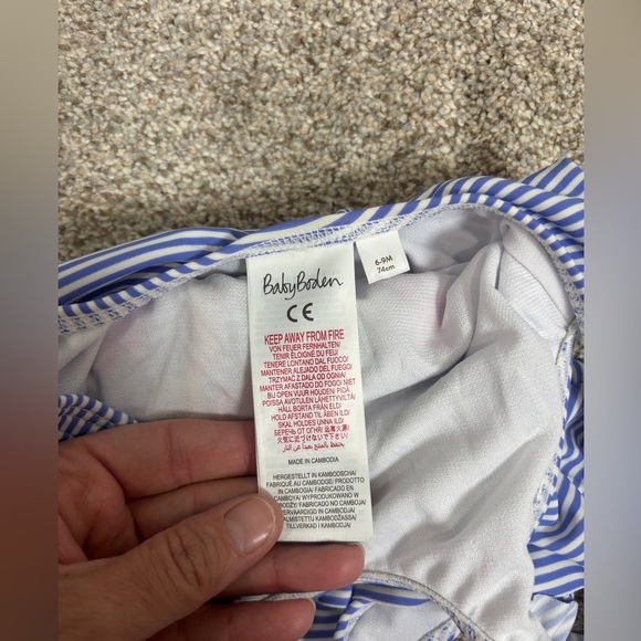 Baby Boden Striped Swimsuit with Giraffe Design Baby Bathing suit 6-9 months - Picture 5 of 8